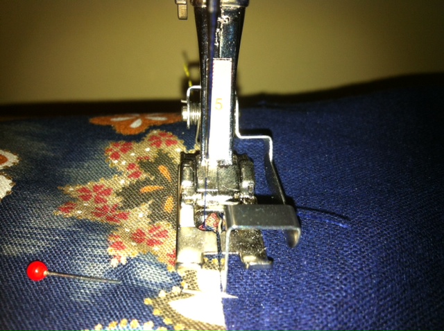 Edge stitching with the specialised Bernina presser foot
