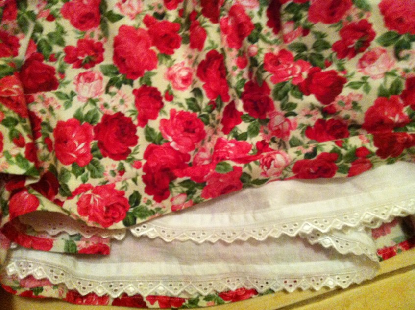 Sewaholic Cambie: View B, the hem and lining