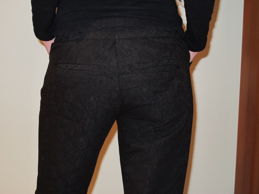 Sewaholic Thurlows - strike a pose