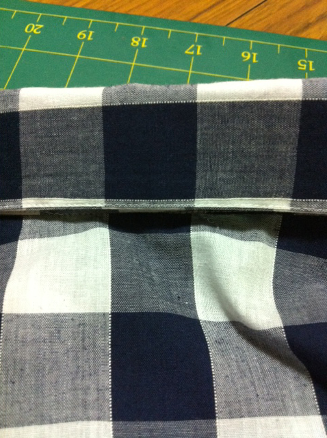 Vogue 8028 mash-up - collar back view