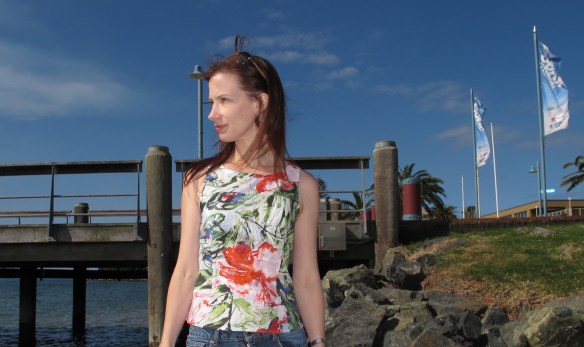 The Dandelion Yoked Top