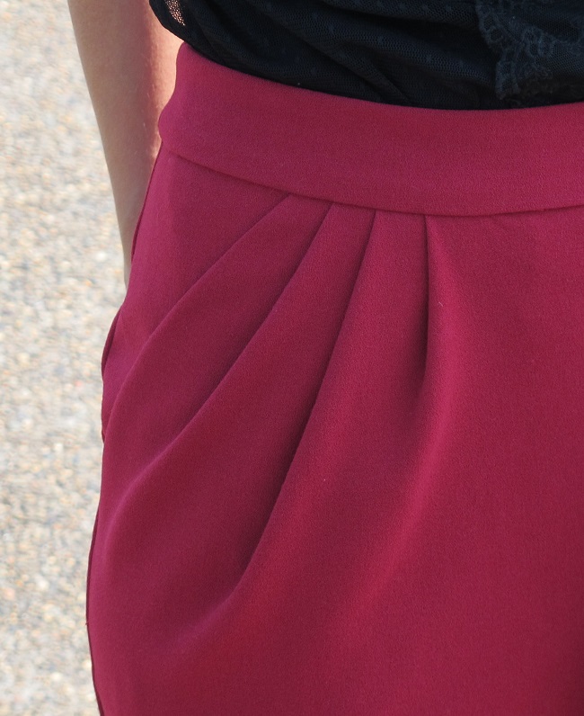 Sinbad & Sailor O'Keefe Skirt, pleats detail