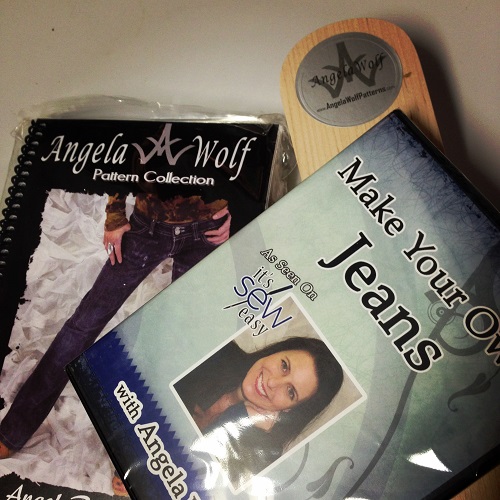 Angela Wolf pattern, DVD & clapper