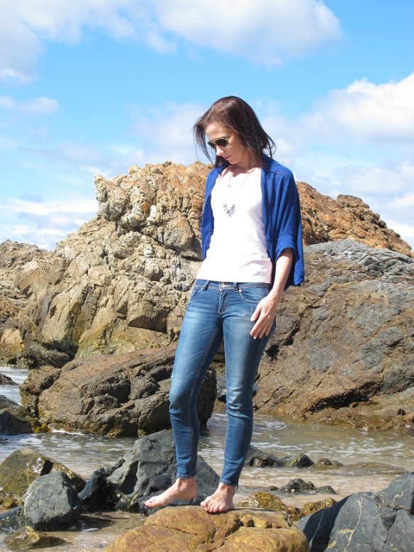 Square top as a shrug