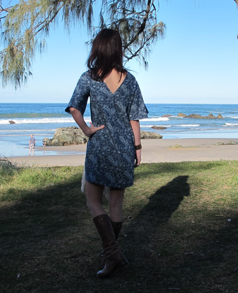 Flutter Tunic, Papercut Patterns. Back view.