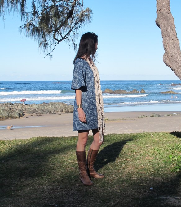 Flutter Tunic, Papercut Patterns. Side view.