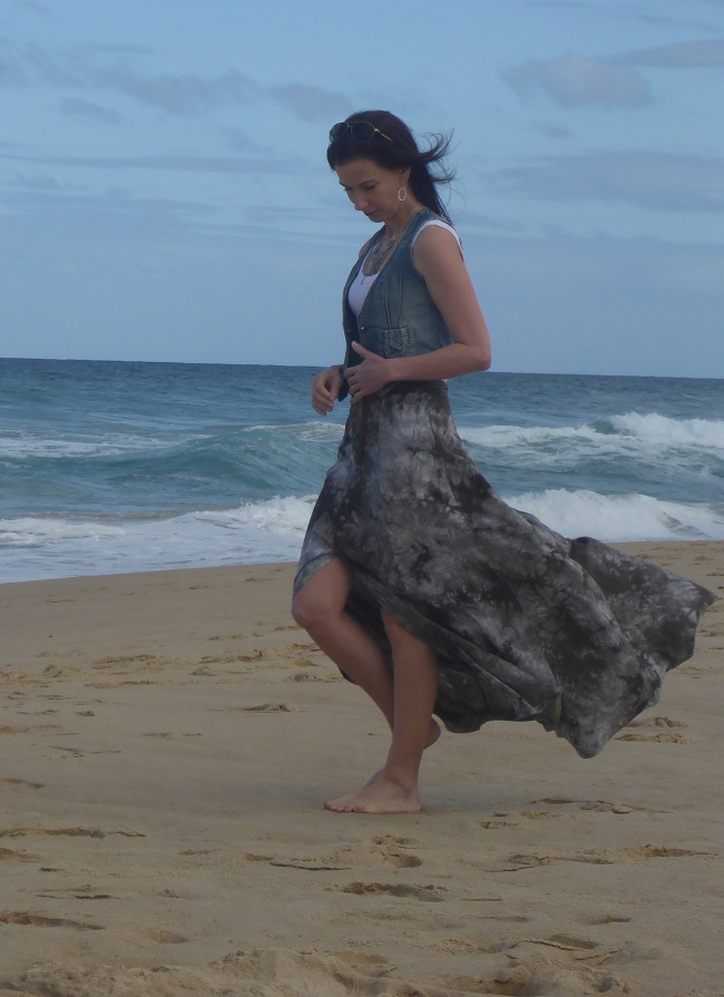 Fumeterre Skirt, Deer and Zoe