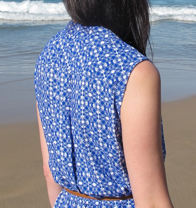 McCalls 7242 sewn by Sew Busy Lizzy