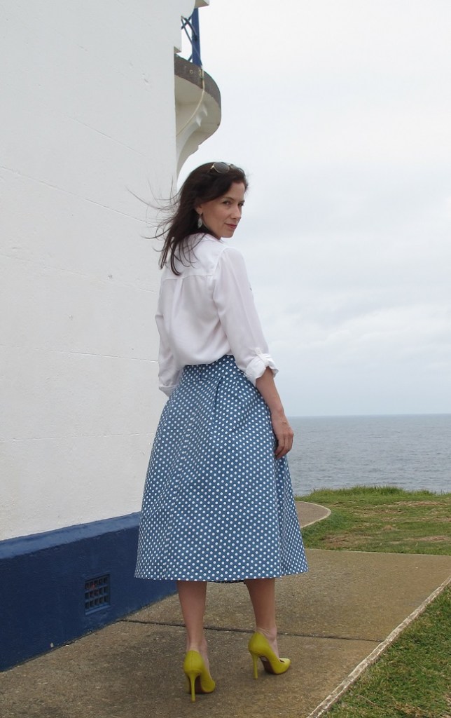 Mood Fabrics, Stretch denim twill. Vogue 9090, sewn by Sew Busy Lizzy