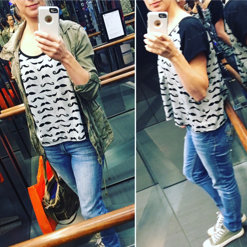 Penny Raglan - contrast mostaches.