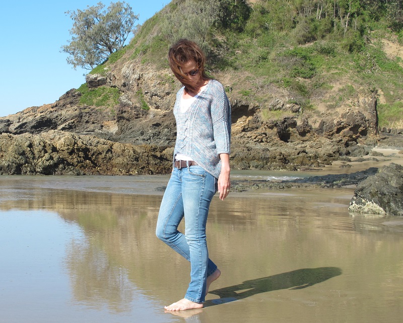 Sous Sous - side view