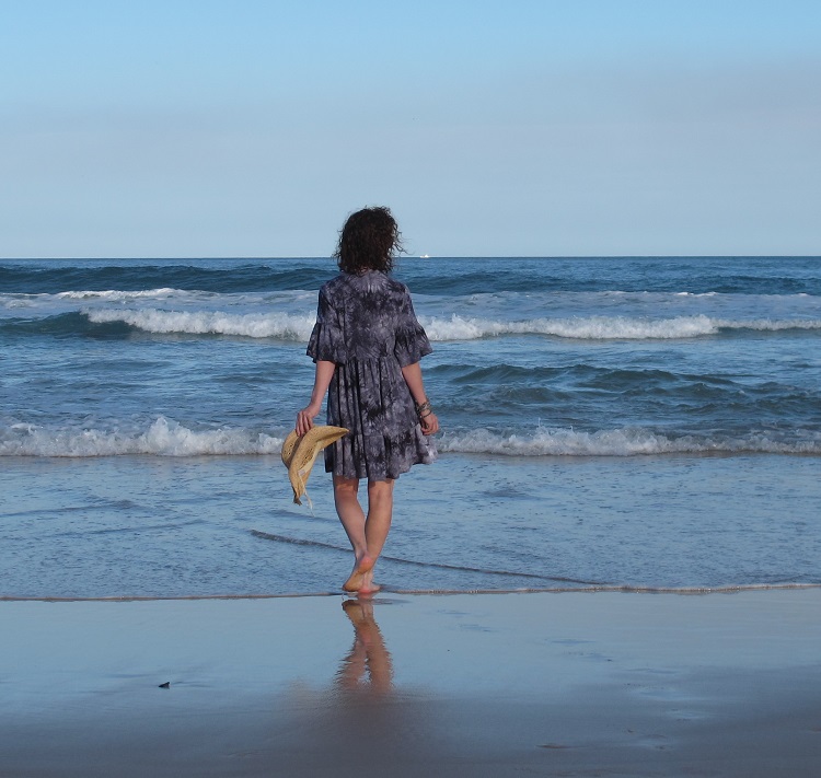 Deer & Doe Myosotis - back view