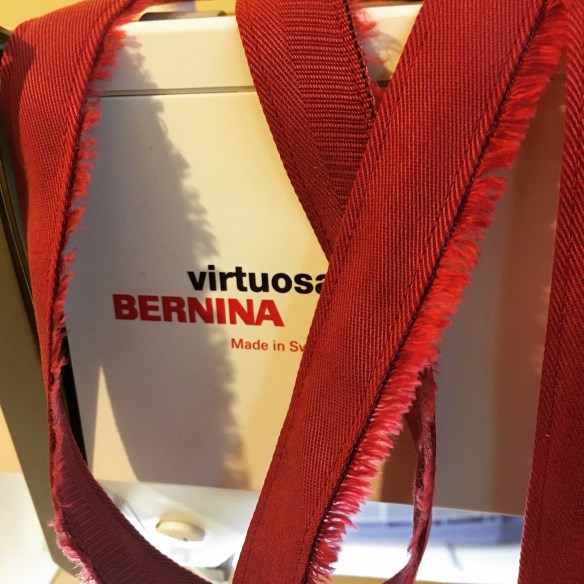 Making use of the beautiful selvedge for my waist tie.